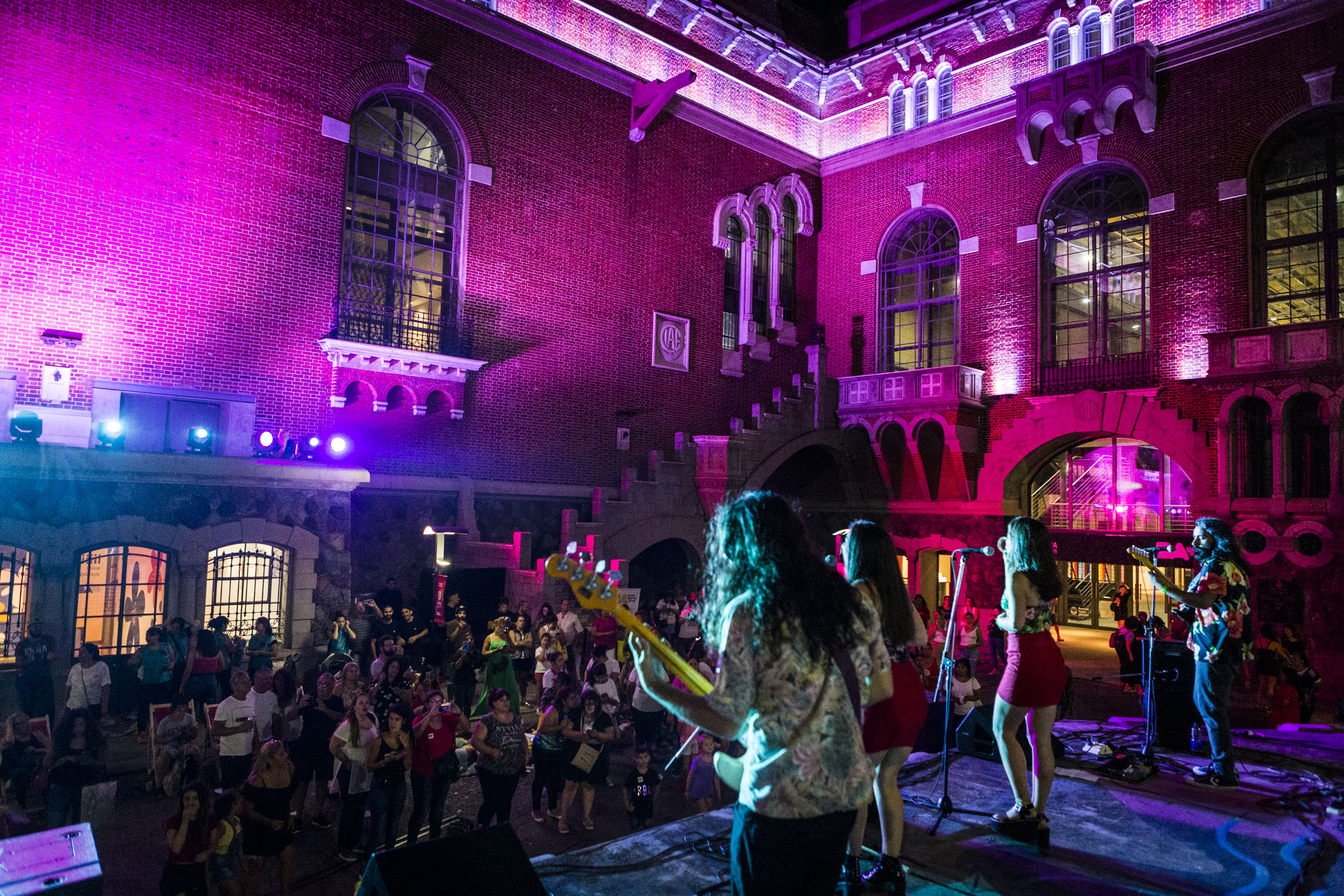 Las mujeres de Arte en Barrios fueron homenajeadas en un evento especial