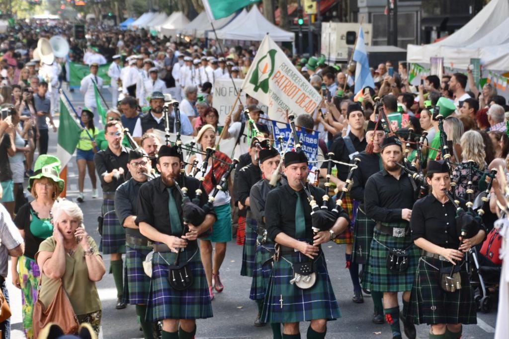 La comunidad irlandesa fue protagonista por los festejos de San Patricio
