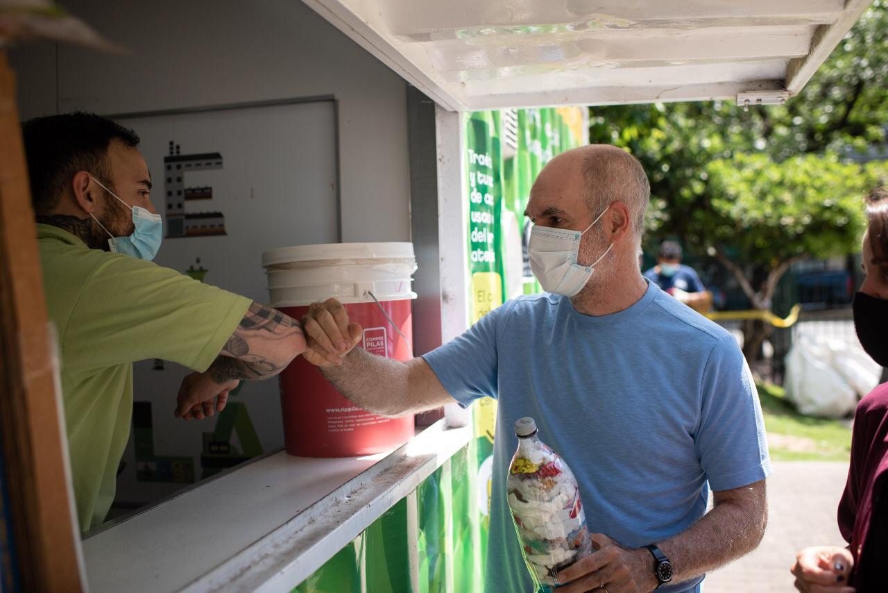 Rodríguez Larreta visitó el punto verde de la Plaza Colombia y la planta de reciclaje de Barracas