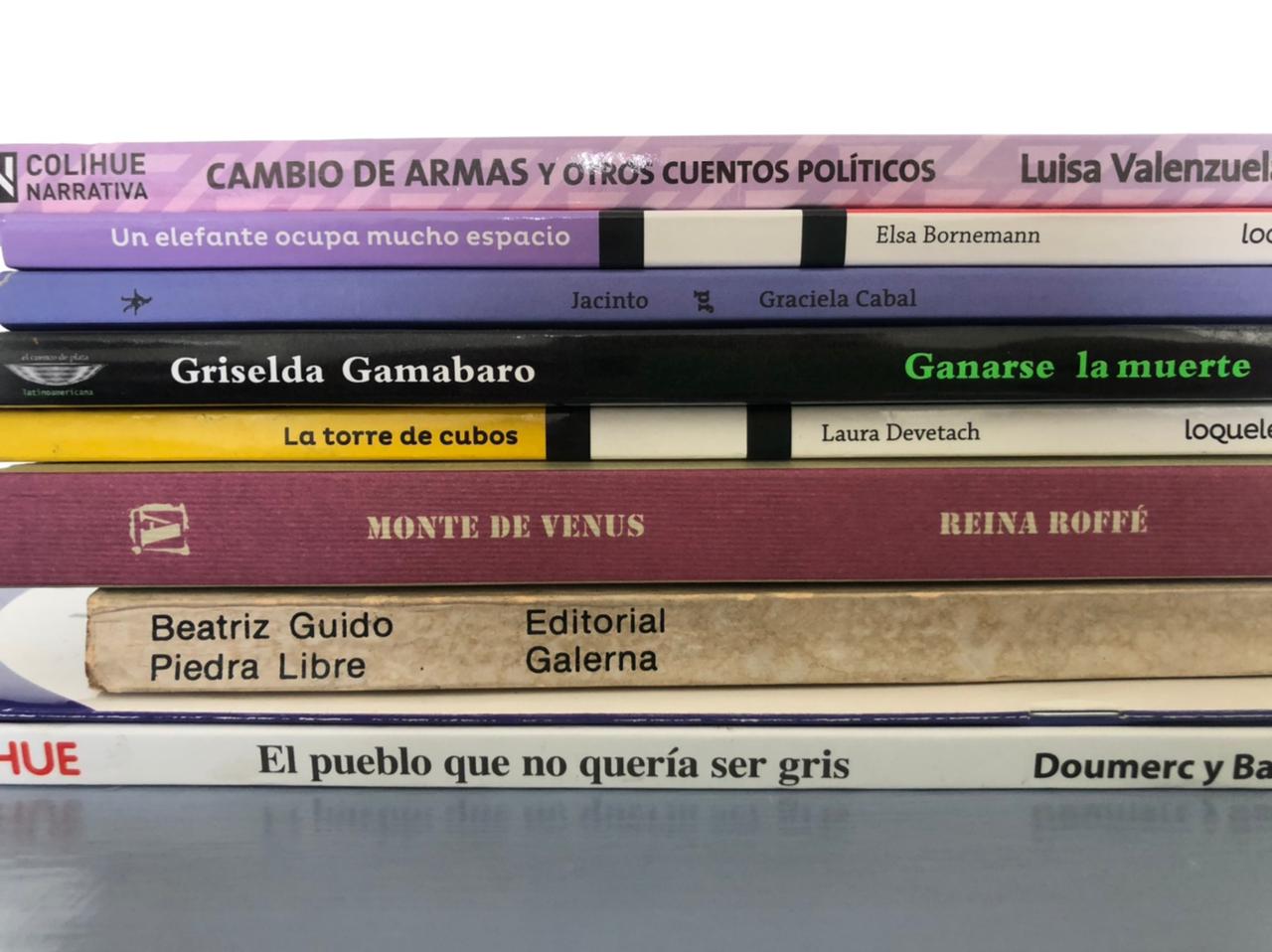 “Mujeres, escritura y memoria“ llega al Libro Móvil 