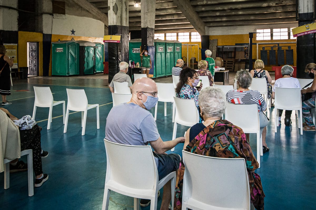 Más de 70 mil personas se vacunaron en clubes