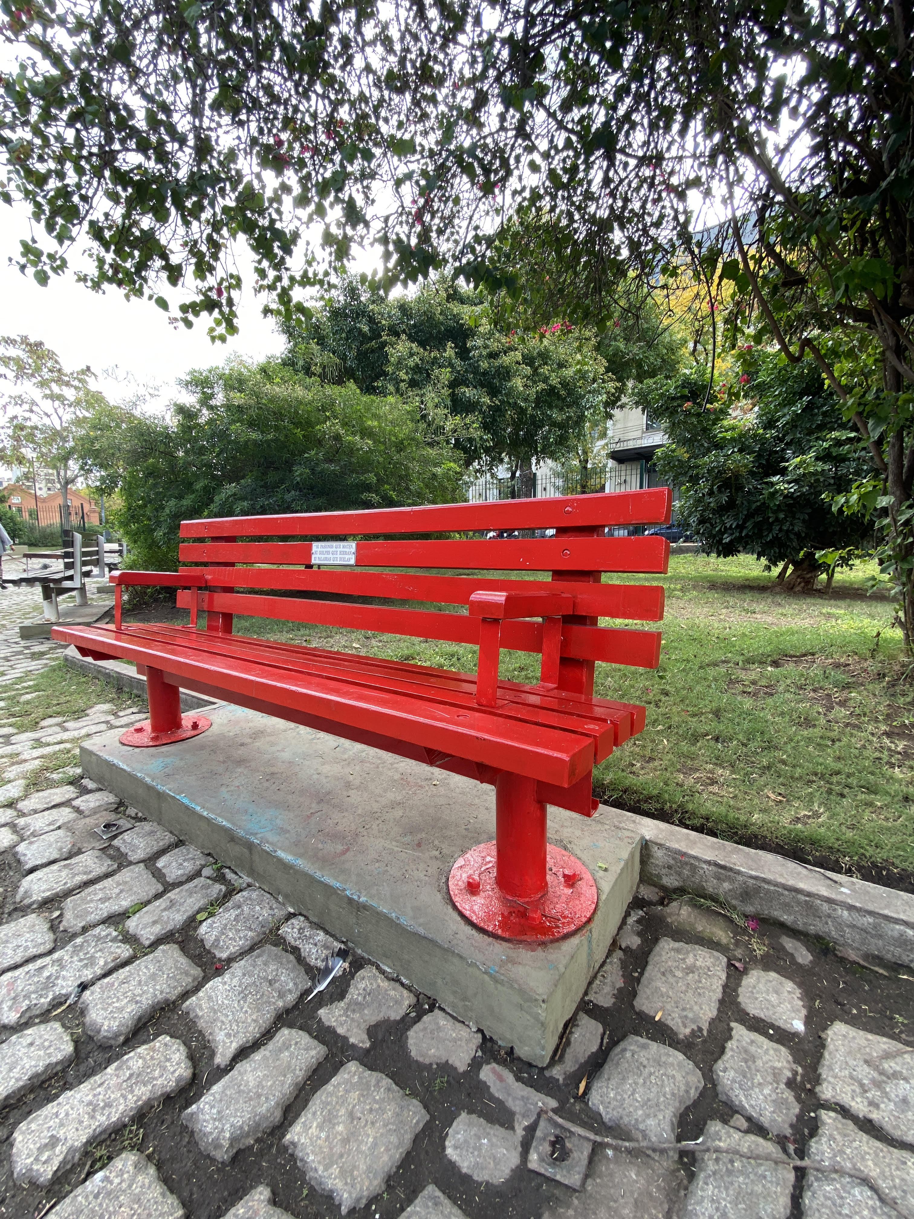 Inauguramos el “Banco Rojo” contra el Maltrato Infantil