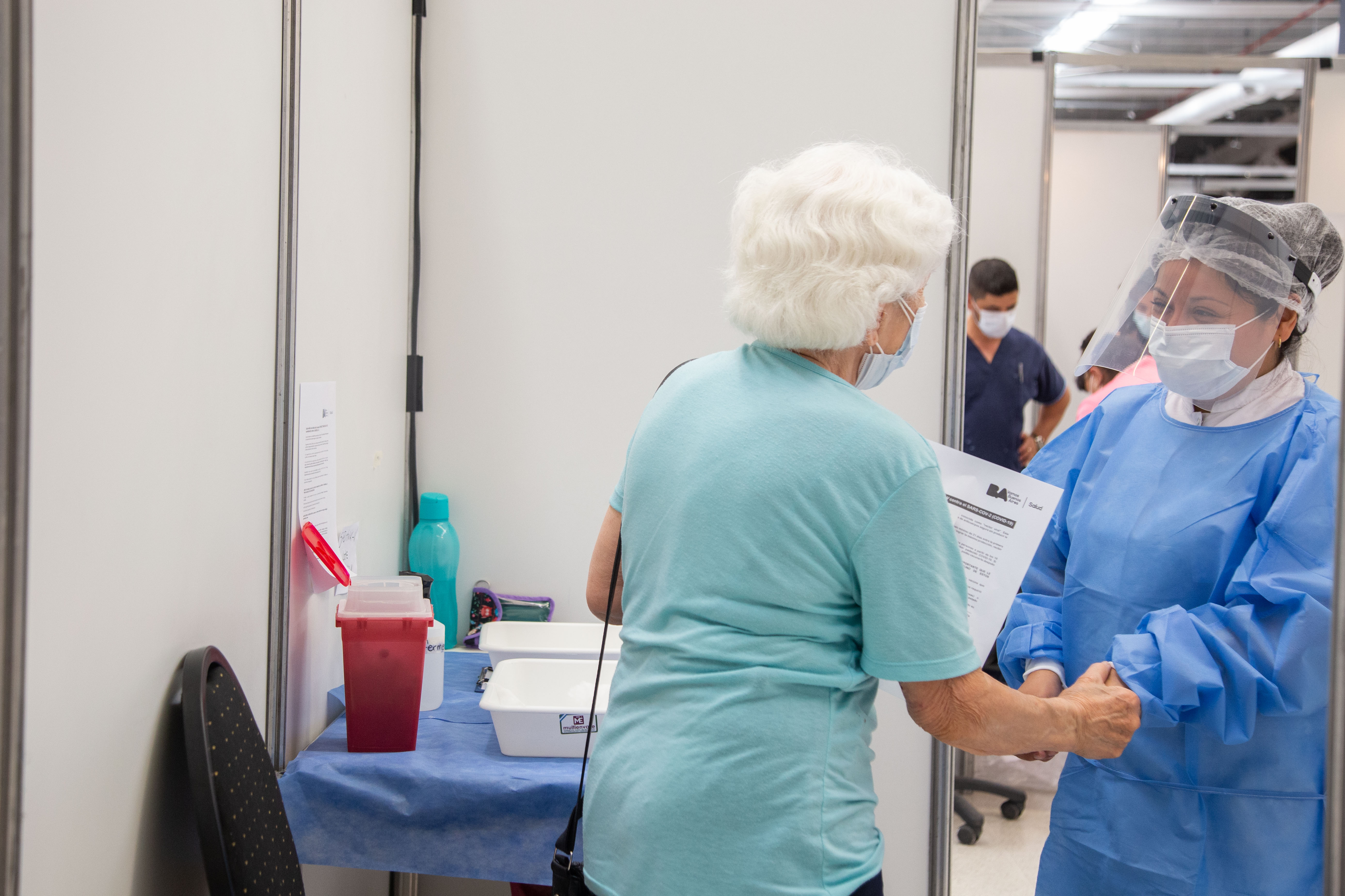 En las últimas 24 horas 3.981 personas recibieron la vacuna contra el COVID-19