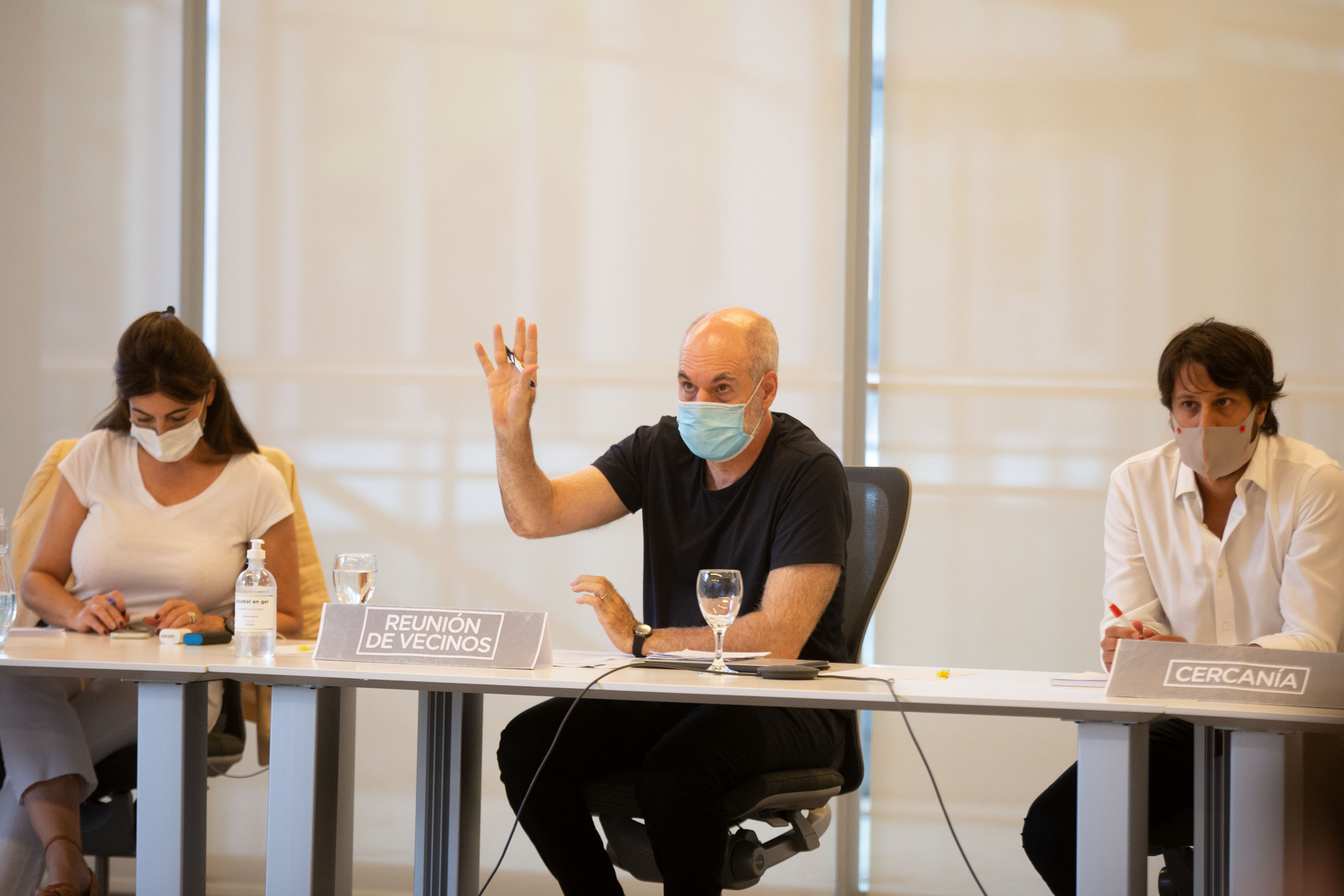 Reunión virtual de vecinos y vecinas de San Telmo con Horacio