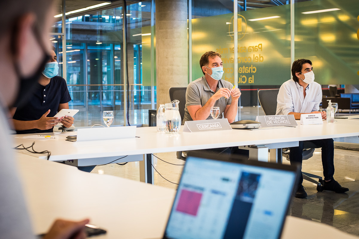 Reunión virtual de vecinos y vecinas de Recoleta con Diego