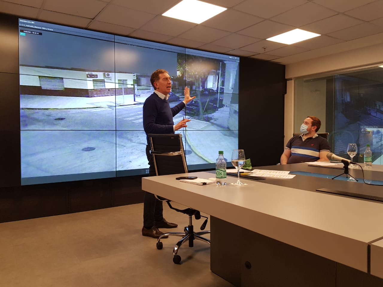 Reunión virtual de vecinos y vecinas con Diego