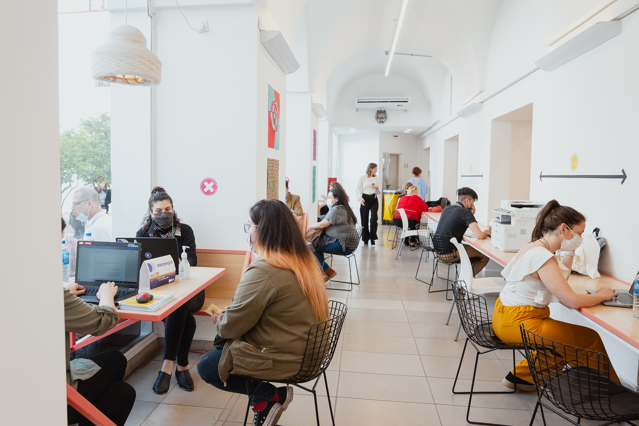 La Ciudad coordinó más de 300 entrevistas con mujeres que buscan trabajo en tecnología