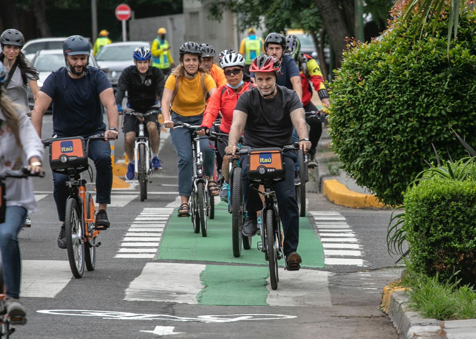 Rodríguez Larreta inauguró la nueva ciclovía sobre la avenida Forest