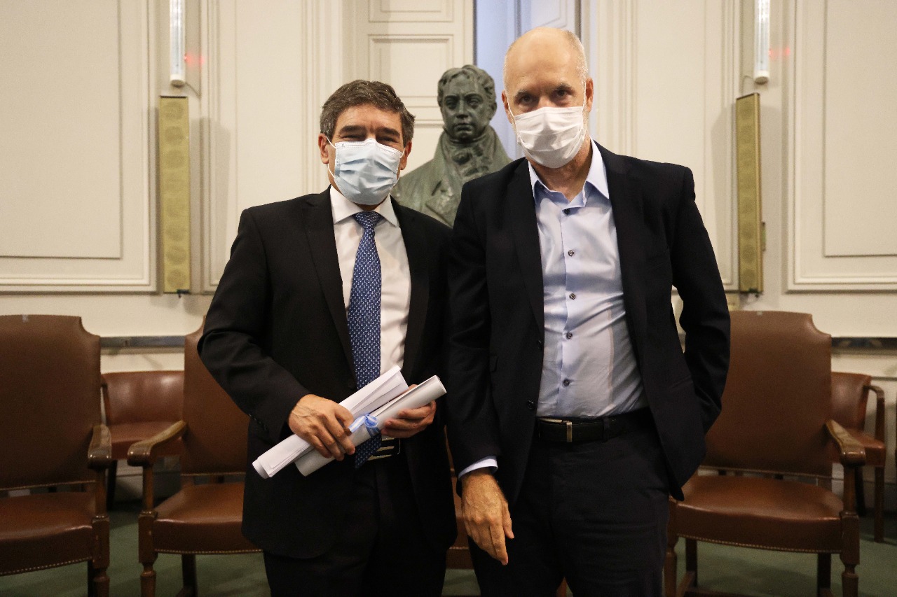 Fernán Quirós recibió el Premio Hipócrates 