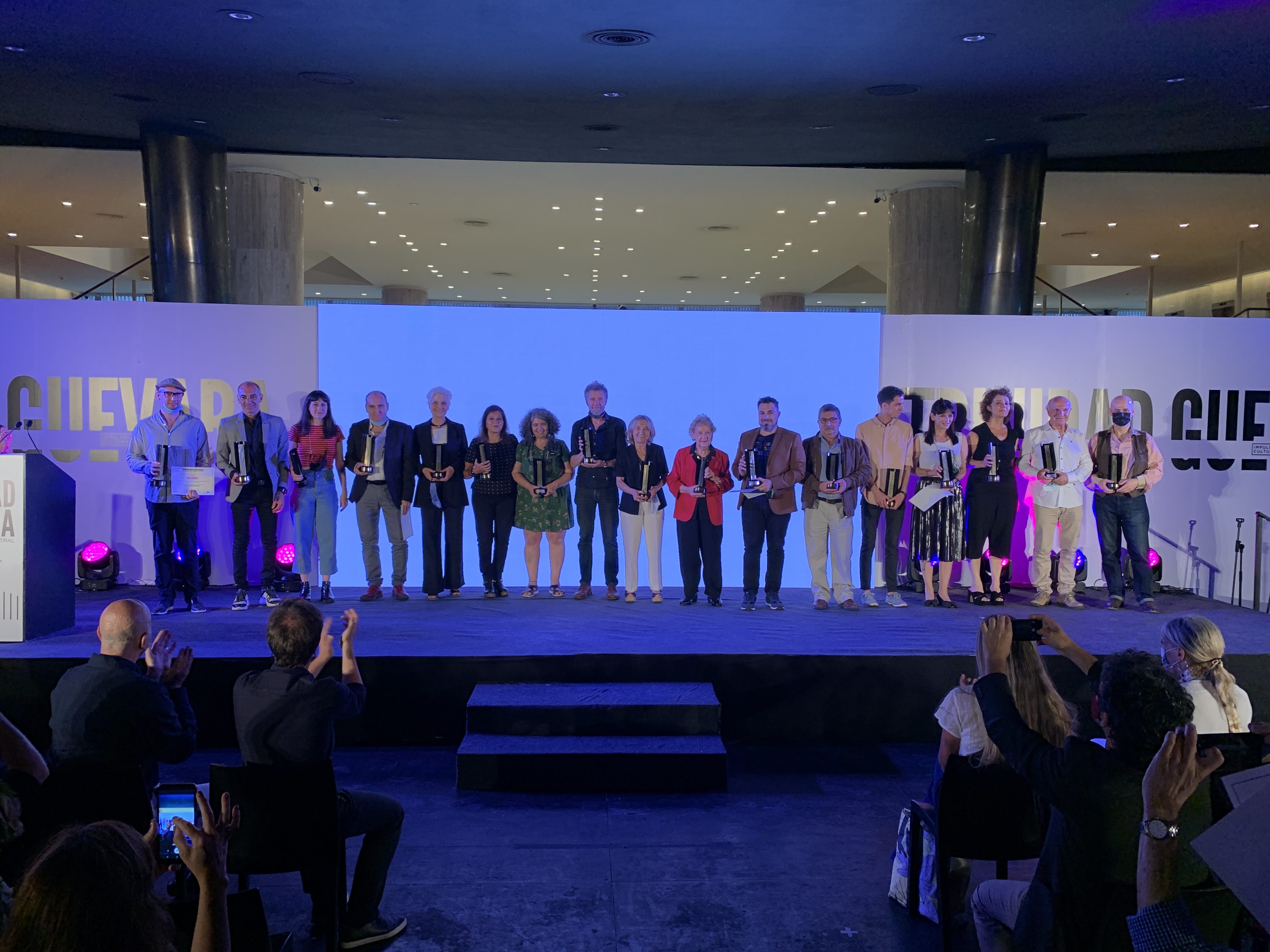 Premios y Concursos: 202 artistas serán distinguidos