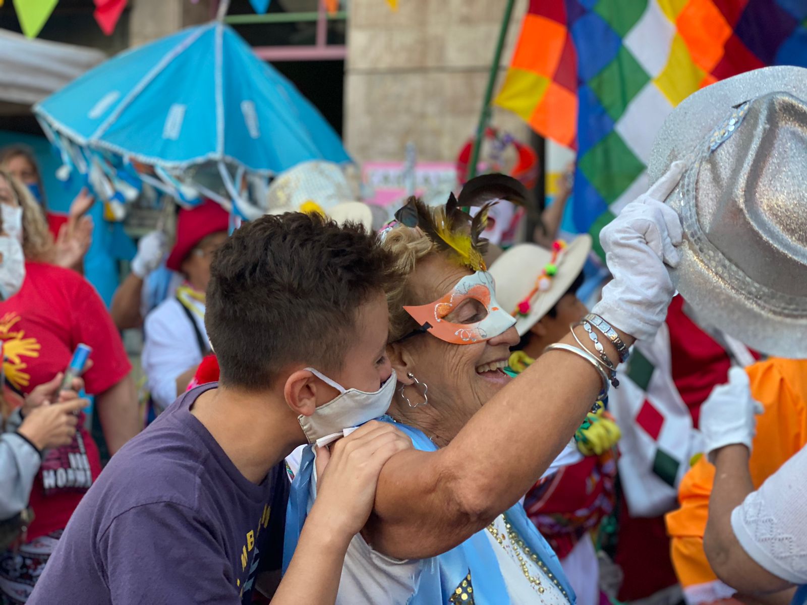 Vecinos de todas las edades celebraron el Carnaval en Parque Chacabuco 