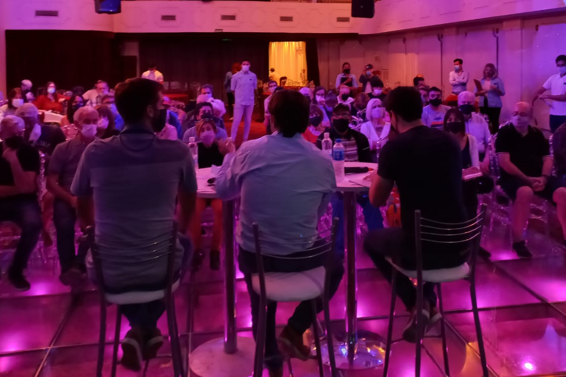 Hablamos sobre tu comuna con Facu Carrillo