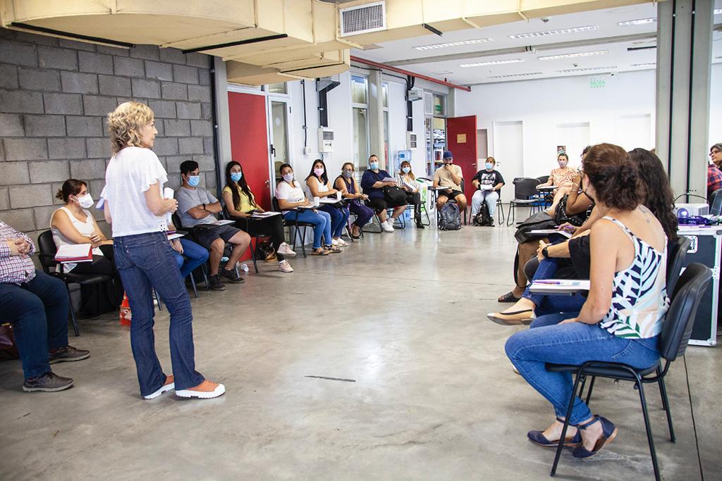 Capacitación a Operadores Sociales