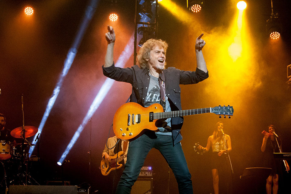 ¡Vení a ver a Raúl Porchetto en concierto!