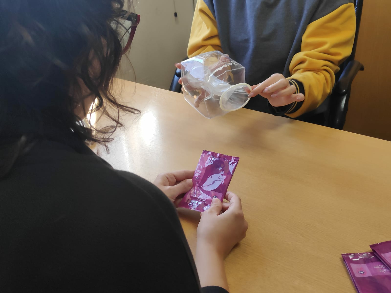 Aceptabilidad del preservativo vaginal entre las jóvenes del AMBA