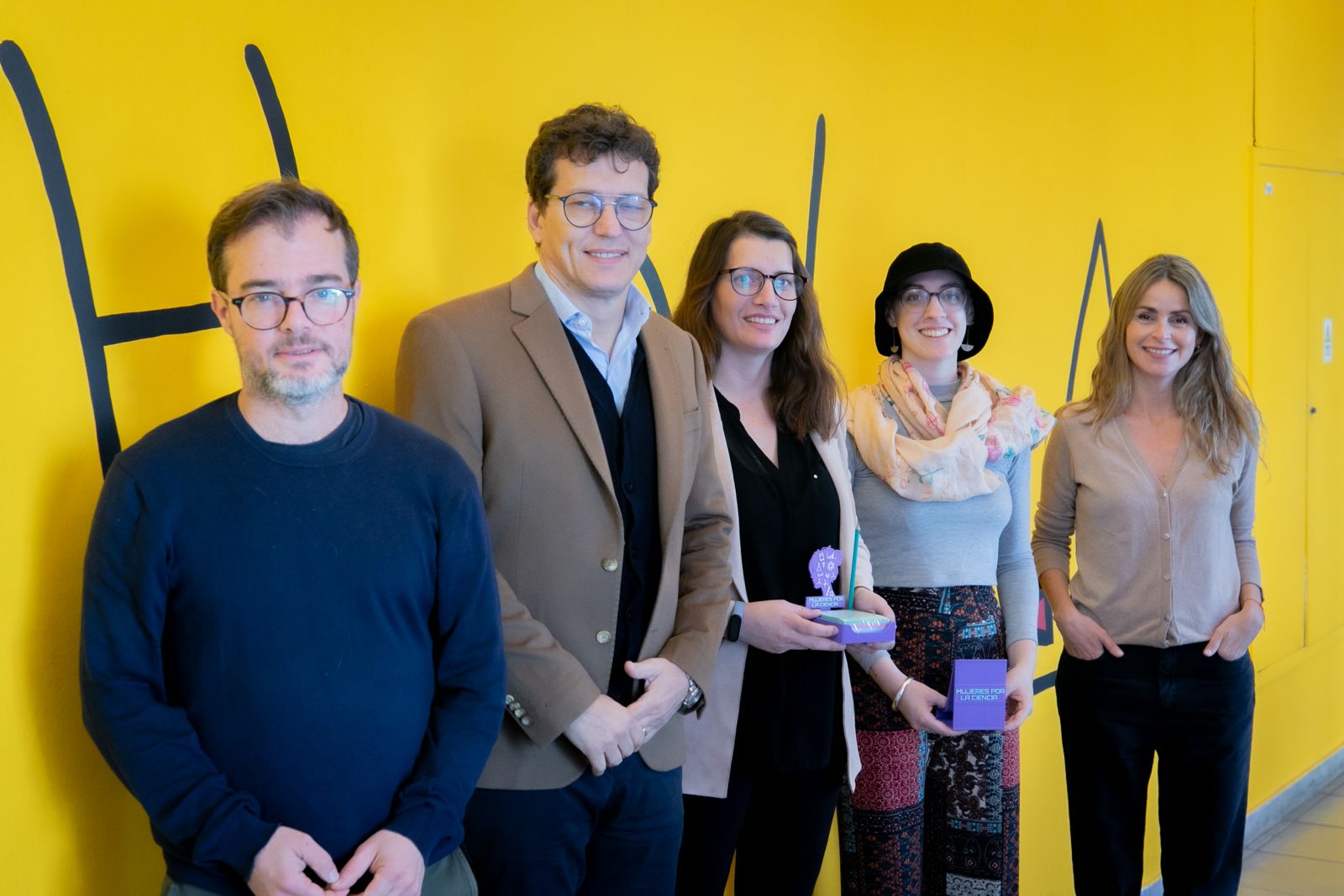 Encuentro con ganadores del Concurso Mujeres por la Ciencia