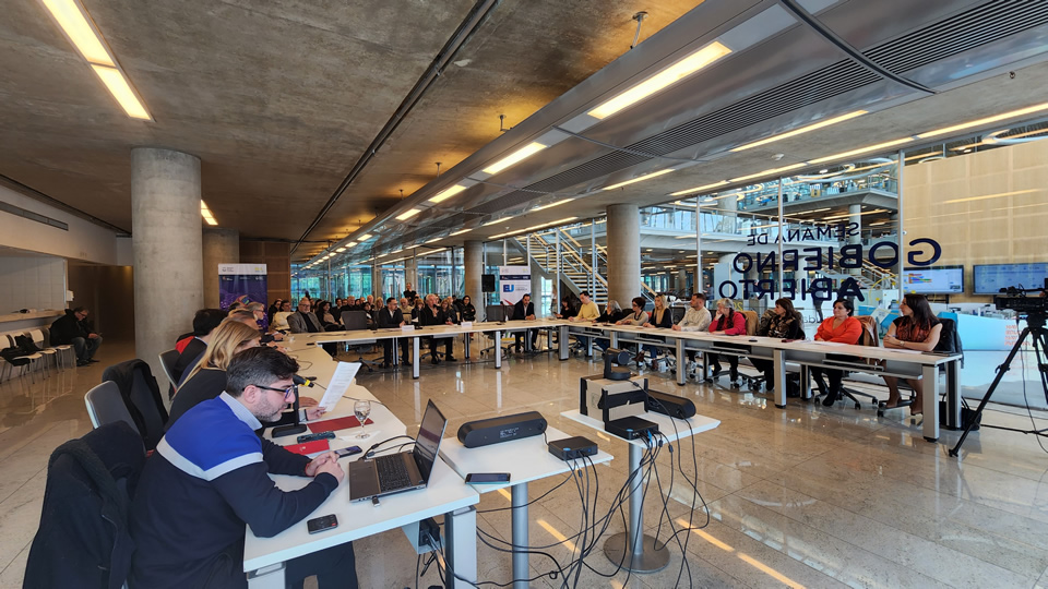 Coordinador de la OIT disertó en el curso de formación Estrategas Urbanos