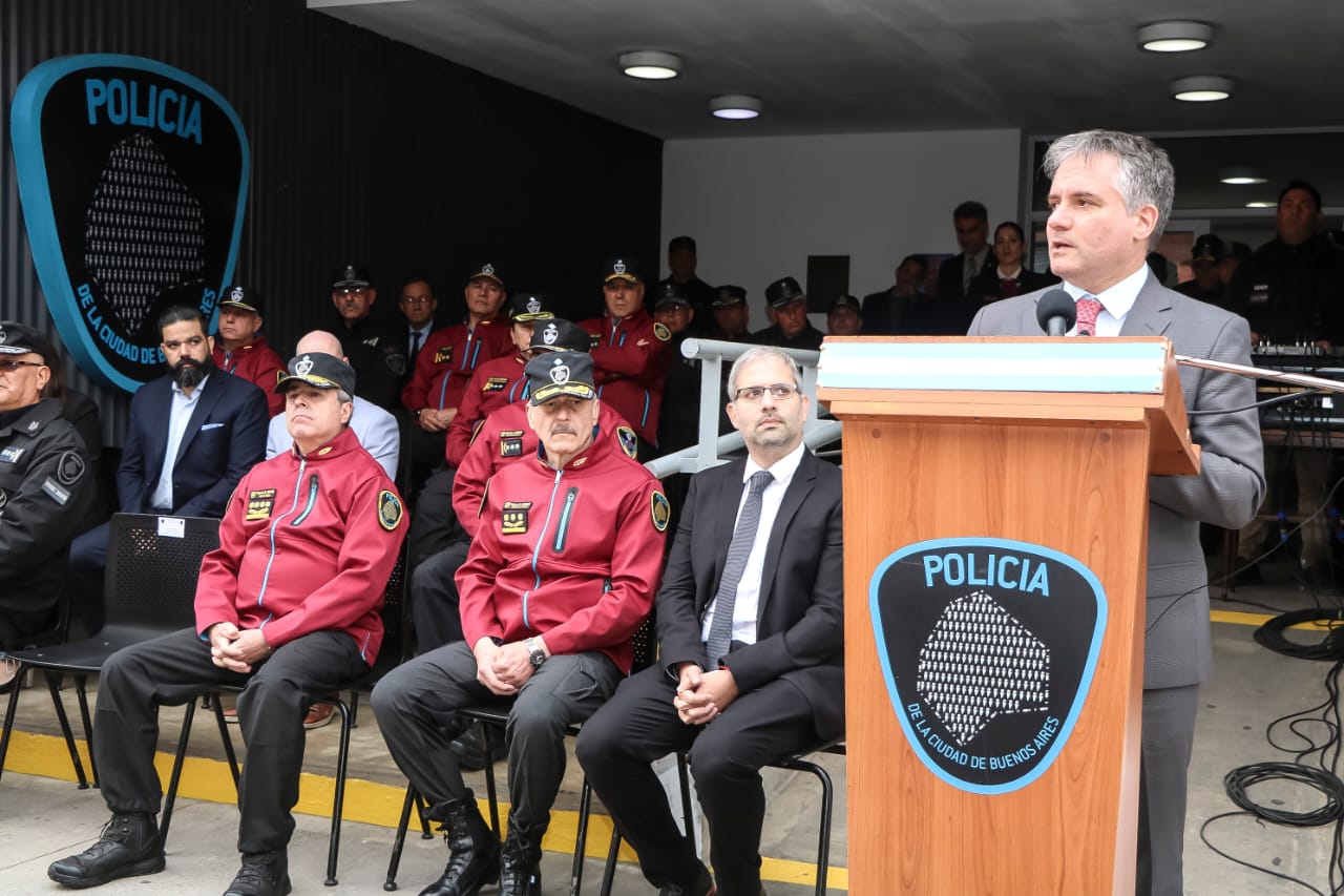 Conmemoración del sexto aniversario de la Dirección Protección de Barrios de la Policía de la Ciudad