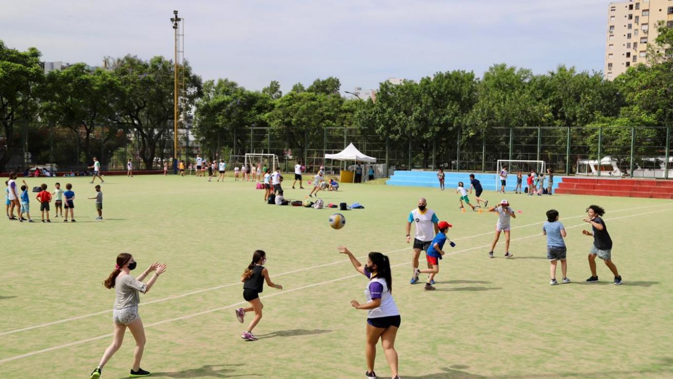 Comenzaron las Colonias Deportivas 2021 con un programa de verano adaptado a la pandemia. Foto Deportes/GCBA