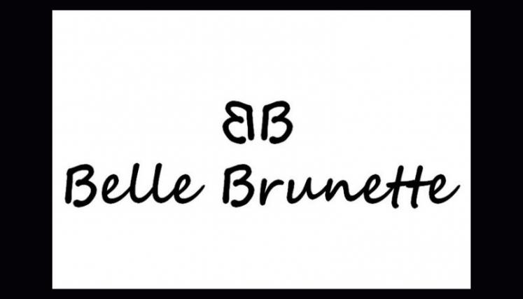 Belle Brunette 4