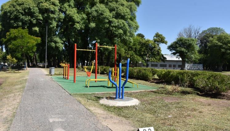 Sector deportivo Parque Avellaneda, Comuna 9