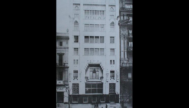 Foto 2-Ex Diario Crítica..JPG