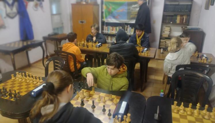 ajedrez juveniles 2023
