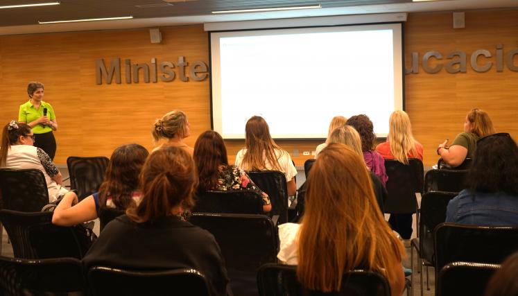 actualización del diseño curricular de salas de 4 y 5