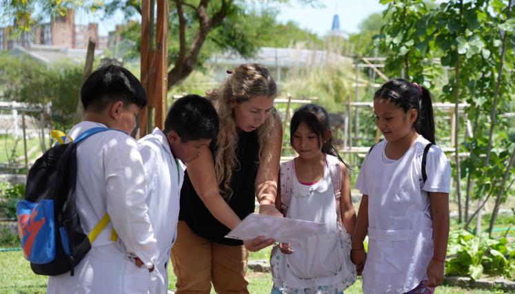 Escuelas por el riachuelo