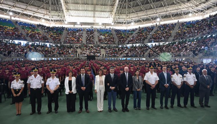 La Ciudad suma 1.000 nuevos policías y bomberos