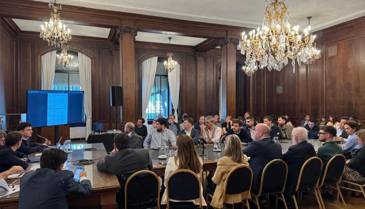 Audiencia preparatoria del debate llevada a cabo por el Instituto de Gestión Electoral