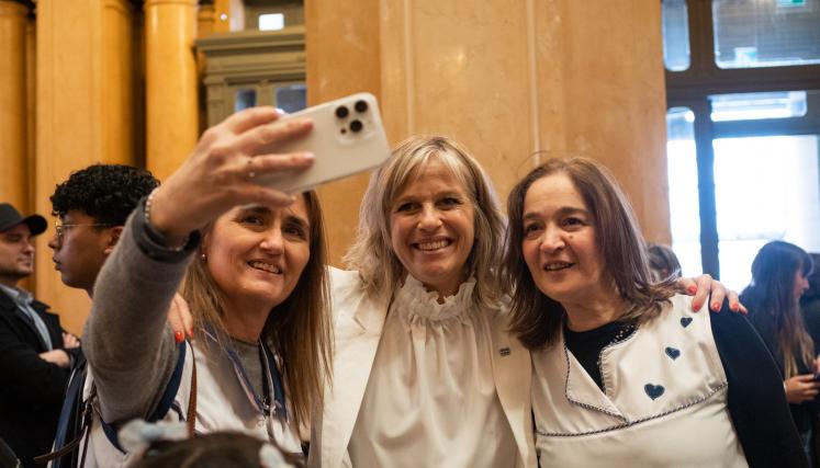 Premio Docentes Colon (2).jpg