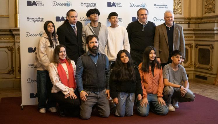 Premio Docentes Colon (4).jpg