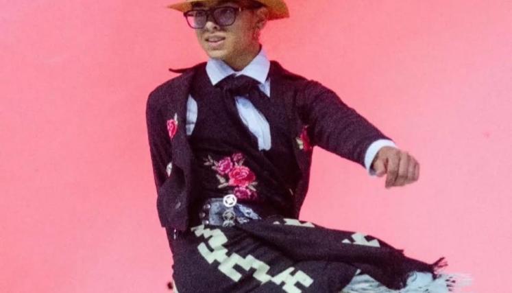 Competencia folklore