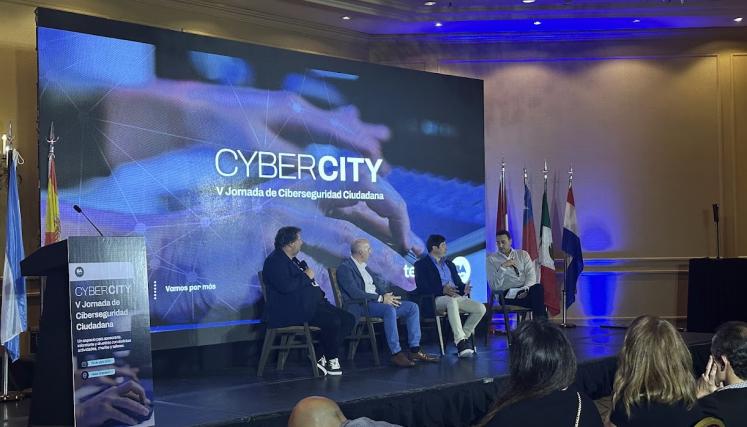 Panel de especialistas en ciberseguridad - CyberCity 2025