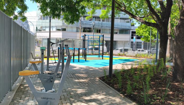 Plazoleta Agustín Comastri