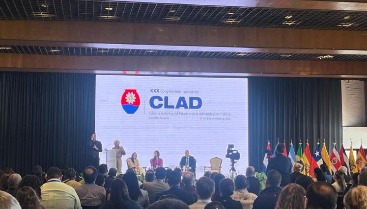 XXX Congreso CLAD