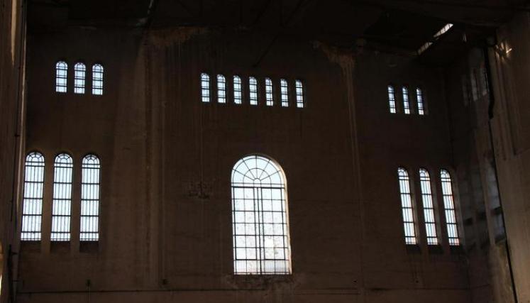 Así estaba el edificio de la ex Compañía Italo Argentina de Electricidad antes de su remodelación. Foto: archivo web/GCBA.