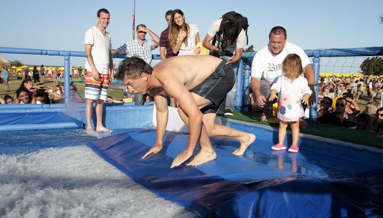 El jefe de Gobierno de la Ciudad de Buenos Aires, Mauricio Macri, recorrió hoy la playa porteña de Parque de los Niños. Foto: Mónica Martínez/GCBA