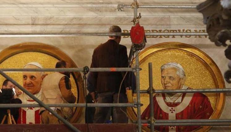 En la Basílica de San Pablo están los retratos de los Papas desde San Pedro hasta nuestros días. Foto: News.va Español