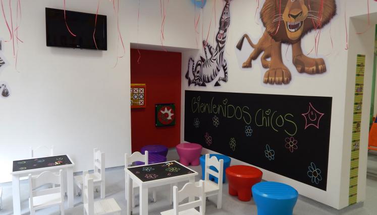 Nueva sala de espera de pediatría del Hospital Rivadavia. Foto: Salud/GCBA.