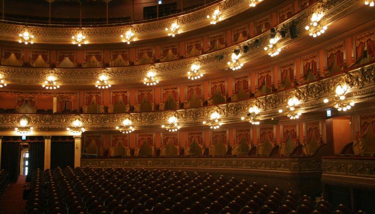 Teatro Colón. Foto: Archivo Web GCBA.
