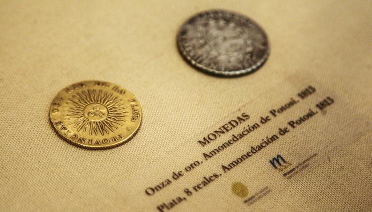 Monedas de la Asamblea del año 13.