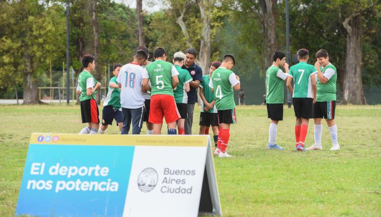 Fútbol 11 en Parque Sarmiento | Buenos Aires Ciudad - Gobierno de la Ciudad  Autónoma de Buenos Aires