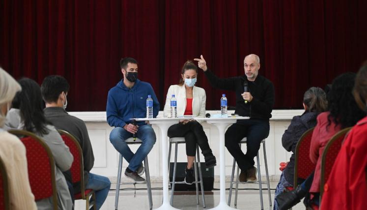 Rodríguez Larreta se reunió con vecinos de Colegiales y recorrió el Ecoparque 