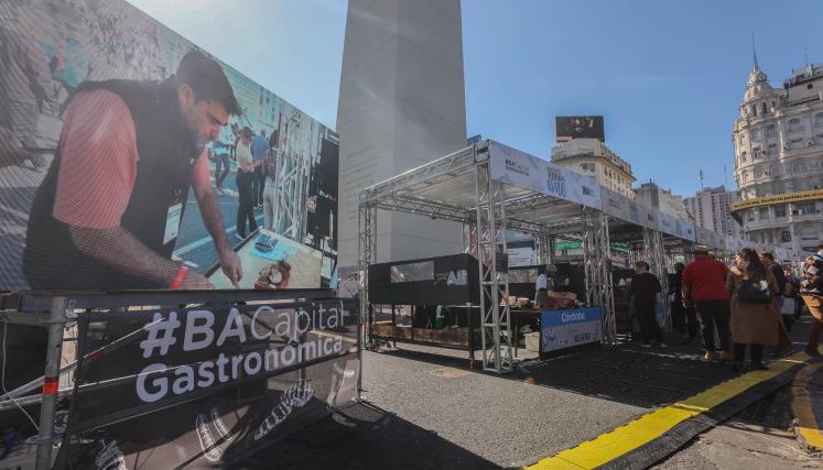 Más de 500.000 vecinos y turistas disfrutaron del Campeonato Federal del Asado en el Obelisco
