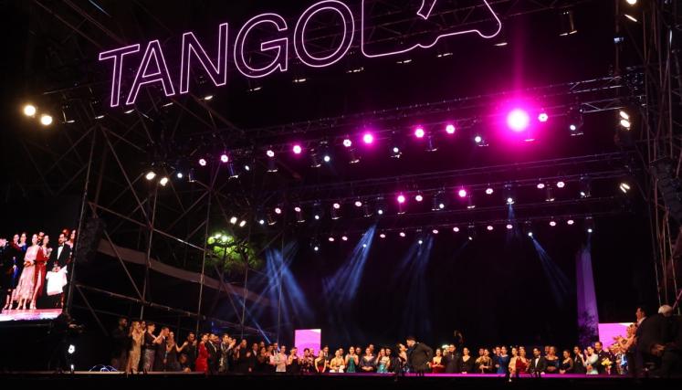 Tango BA Mundial tuvo su gran cierre en el Obelisco