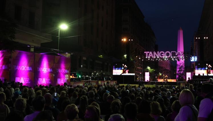 Tango BA Mundial tuvo su gran cierre en el Obelisco
