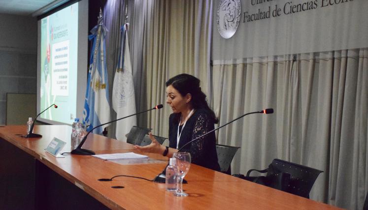 Disertante: Carolina Ferrante de Argentina